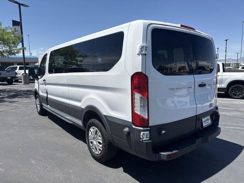 Used 2015 Ford Transit 350 XLT RWD image 8