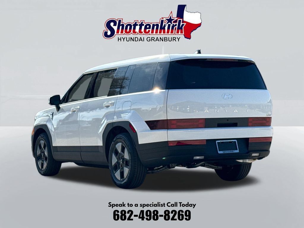 Used 2026 Hyundai Santa Fe SE FWD image 7
