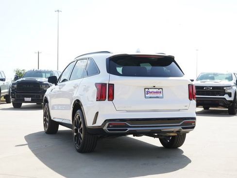 Used 2023 Kia Sorento SX AWD/4WD image 7