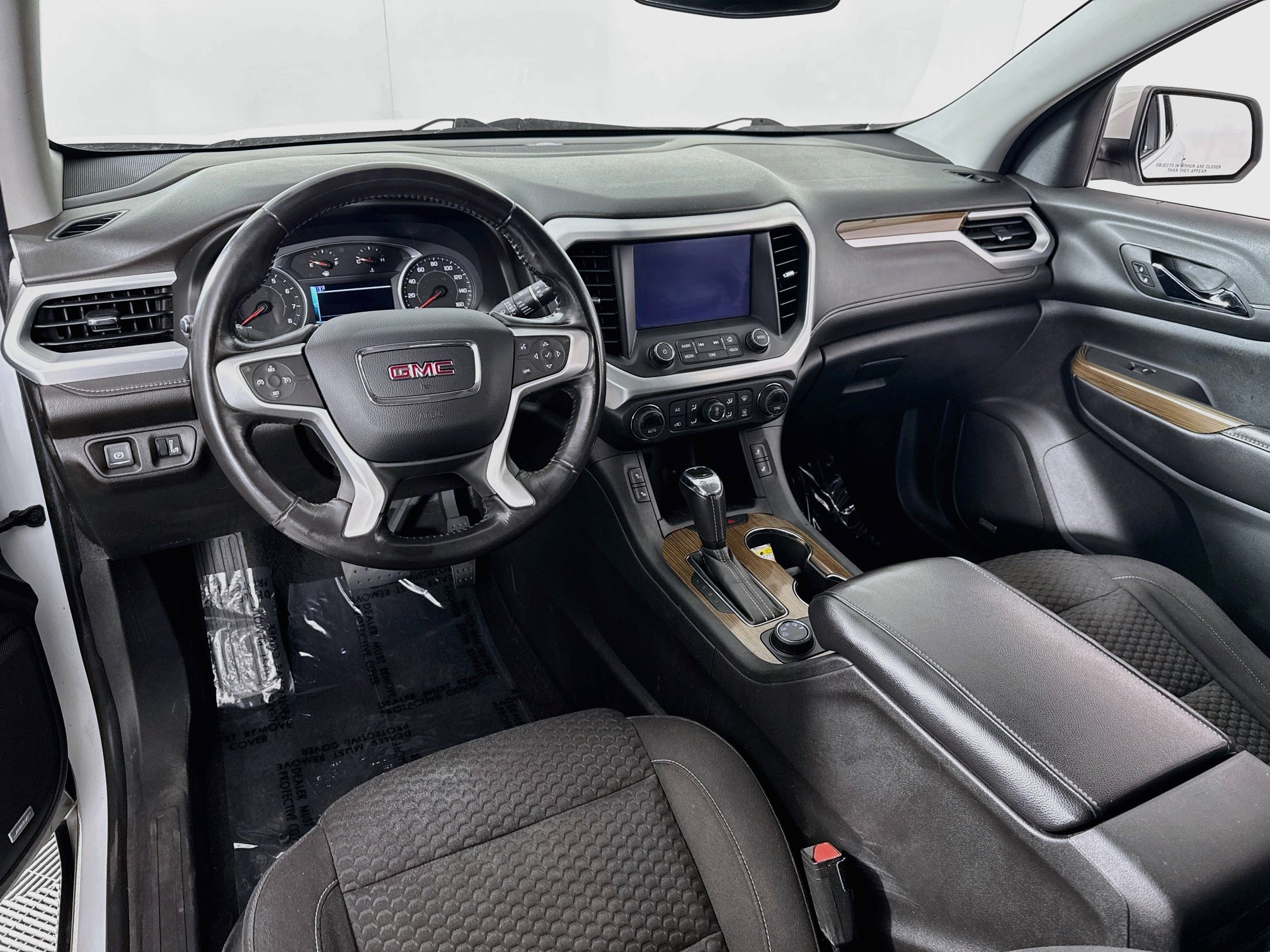Used 2019 GMC Acadia SLE AWD/4WD image 18