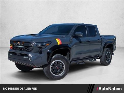 Used 2025 Toyota Tacoma TRD Sport w/ TRD Sport Premium Package AWD/4WD image 1