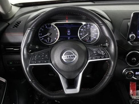 Certified 2021 Nissan Sentra SR w/ SR Premium Package image 9