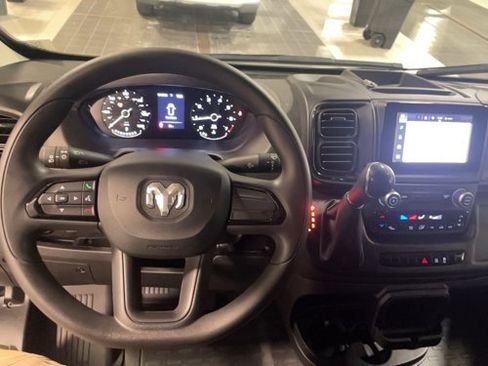 Used 2023 RAM ProMaster 2500 image 22