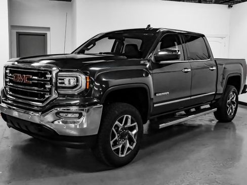 Used 2018 GMC Sierra 1500 SLT AWD/4WD image 8