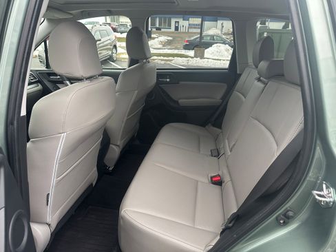 Used 2016 Subaru Forester 2.5i Touring w/ Eyesight & Navigation System image 13