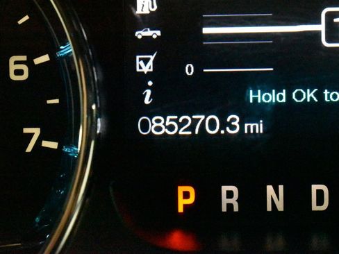 Used 2013 Ford F150 Lariat w/ Luxury Equipment Group image 24