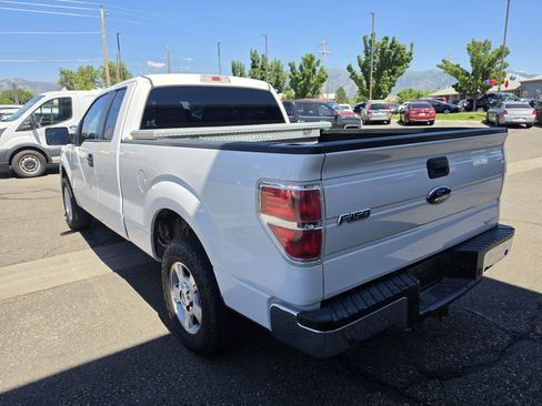 Used 2014 Ford F150 XLT w/ Trailer Tow Package RWD image 5