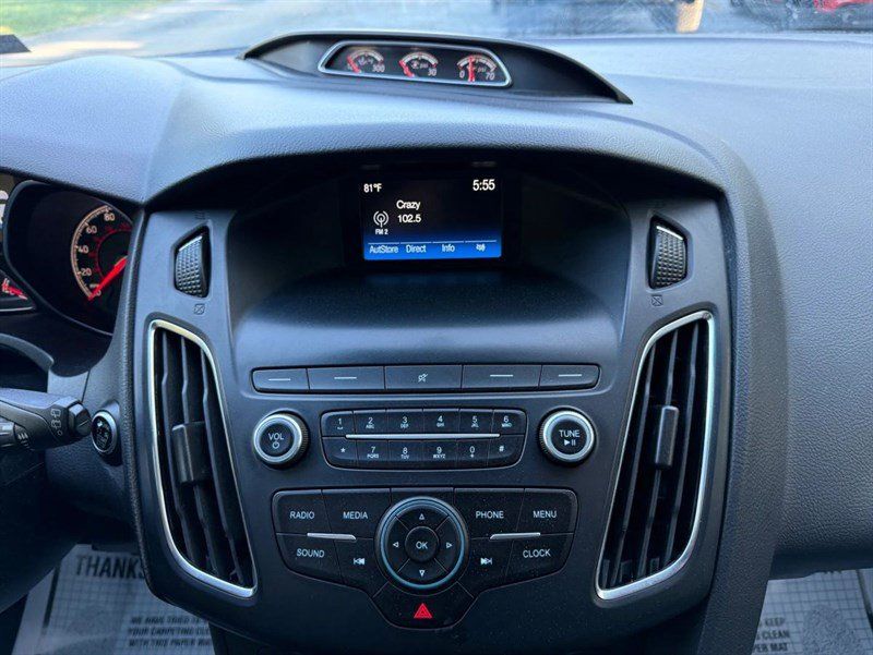 Used 2018 Ford Focus ST FWD image 17