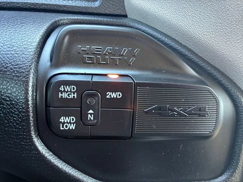 Used 2024 RAM 2500 Laramie w/ Safety Group AWD/4WD image 10