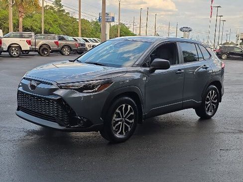 Used 2025 Toyota Corolla Cross AWD Hybrid image 13