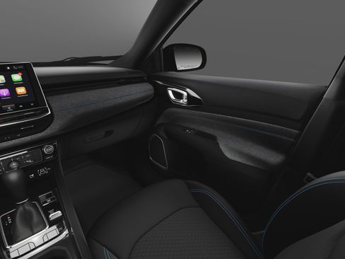 New 2026 Jeep Compass Latitude AWD/4WD image 7