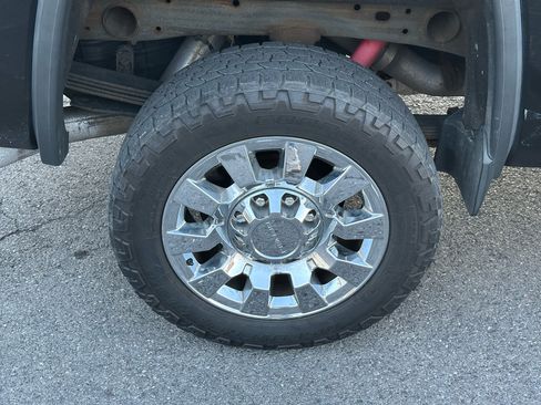 Used 2015 GMC Sierra 2500 Denali w/ Duramax Plus Package image 17