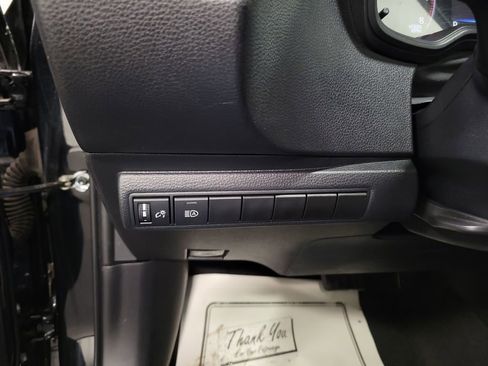 Used 2023 Toyota Corolla LE image 21
