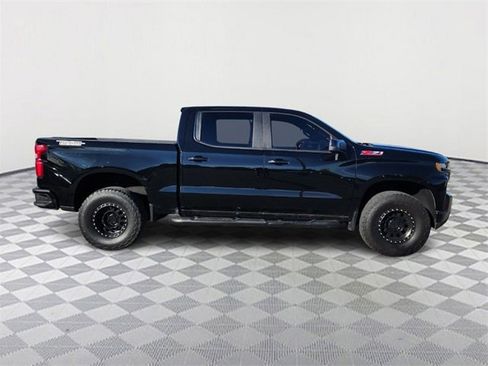 Used 2021 Chevrolet Silverado 1500 LT Trail Boss w/ Convenience Package II image 8
