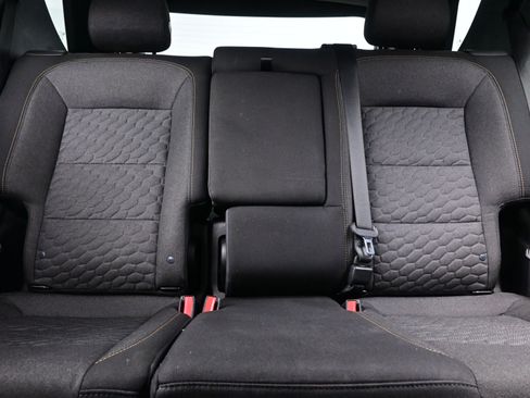 Used 2019 Chevrolet Equinox LT image 16