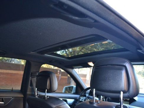 Used 2013 Mercedes-Benz C 300 4MATIC Sedan image 33