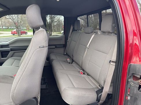 Used 2017 Ford F150 XLT w/ Equipment Group 302A Luxury image 9