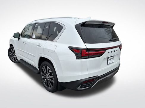 New 2026 Lexus LX 600 4WD w/ Luxury Package image 4