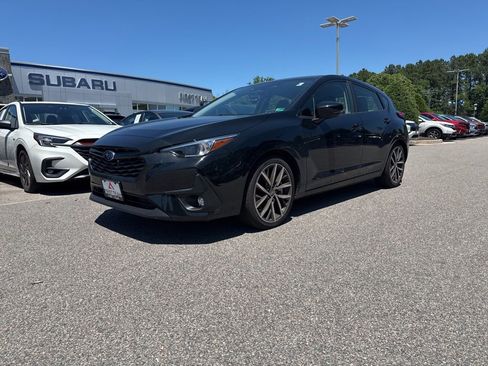 Used 2025 Subaru Impreza 2.0i Sport w/ Popular Package #1 AWD/4WD image 2