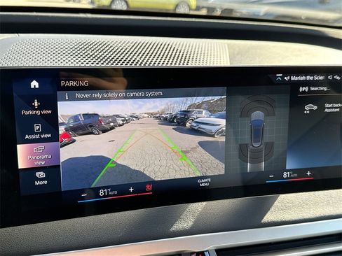 Used 2023 BMW iX xDrive50 w/ Sport Package image 23