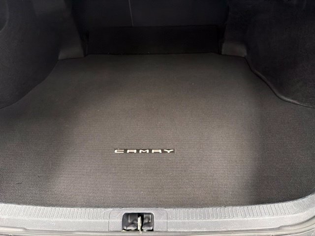 Used 2024 Toyota Camry SE FWD image 12