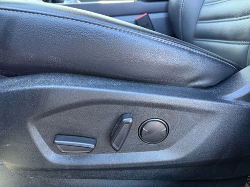 Used 2020 Ford Edge SEL w/ Convenience Package image 28