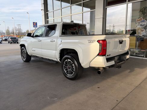 Certified 2024 Toyota Tacoma TRD Sport w/ TRD Sport Upgrade Package image 6