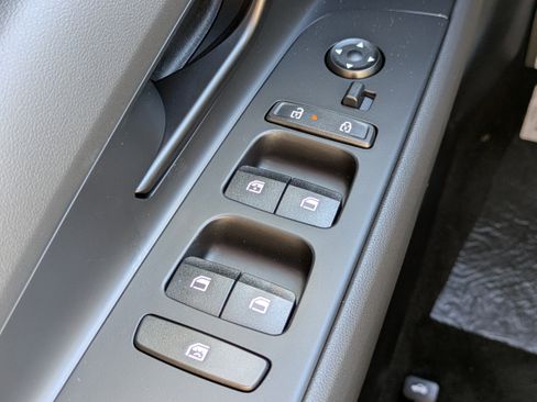 New 2026 Hyundai Elantra Sport image 27