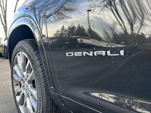 New 2026 GMC Acadia Denali image 37