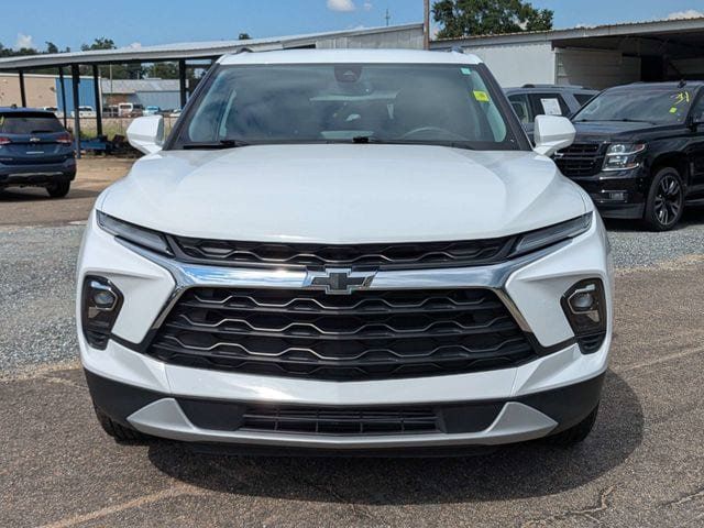 Used 2024 Chevrolet Blazer LT w/ Convenience Package FWD image 8