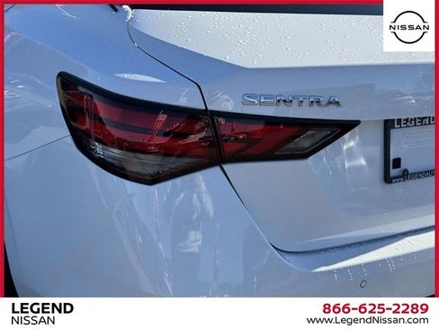 Used 2025 Nissan Sentra SV image 11
