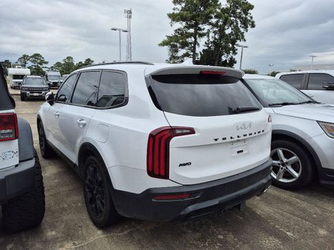 Used 2022 Kia Telluride SX w/ SX Prestige Package AWD/4WD image 4