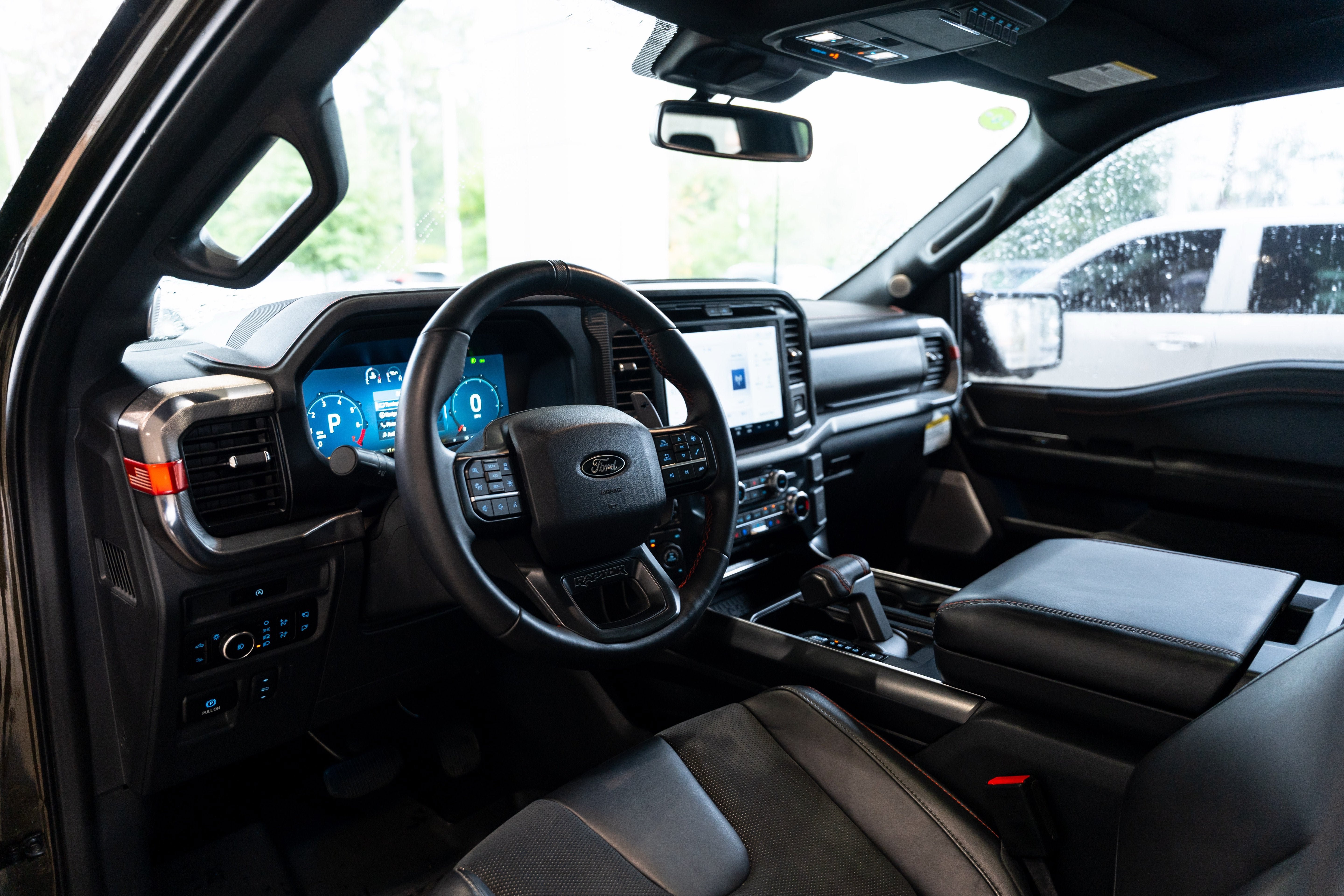 Used 2025 Ford F150 Raptor AWD/4WD image 21