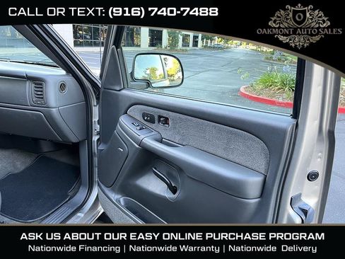 Used 2003 Chevrolet Silverado 2500 LT w/ Skid Plate Package AWD/4WD image 16