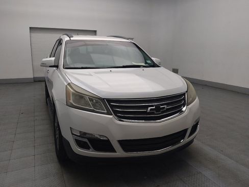 Used 2017 Chevrolet Traverse LT FWD image 13