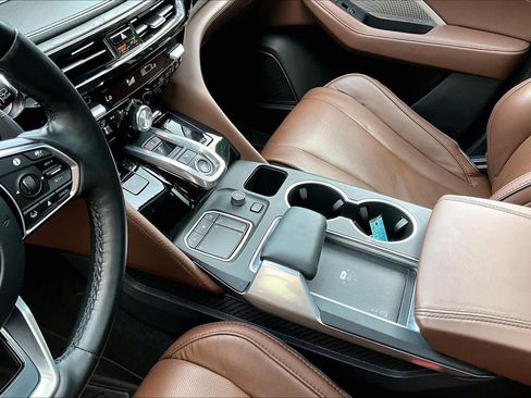 Used 2023 Acura MDX SH-AWD w/ Advance Package image 17