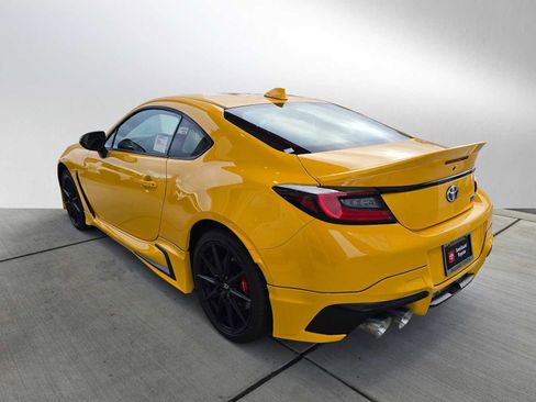 New 2026 Toyota GR86 YUZU Limited image 5
