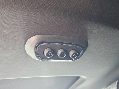 Used 2019 Dodge Durango GT image 33