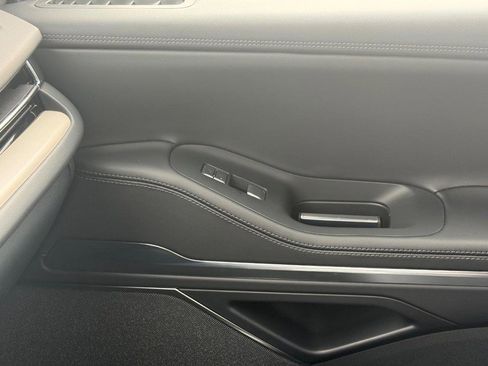 New 2026 Lincoln Navigator Reserve w/ Jet Appearance Package image 13