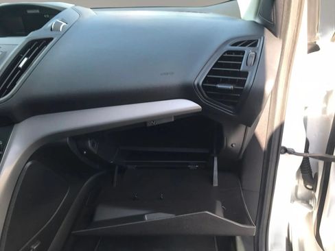 Used 2016 Ford Escape SE FWD image 47