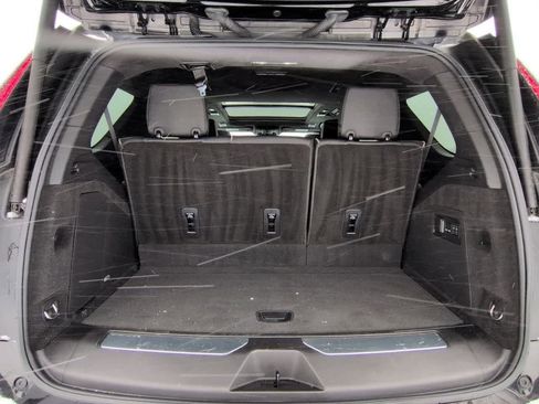 Certified 2024 Cadillac Escalade Sport Platinum w/ LPO, ONYX Package image 37