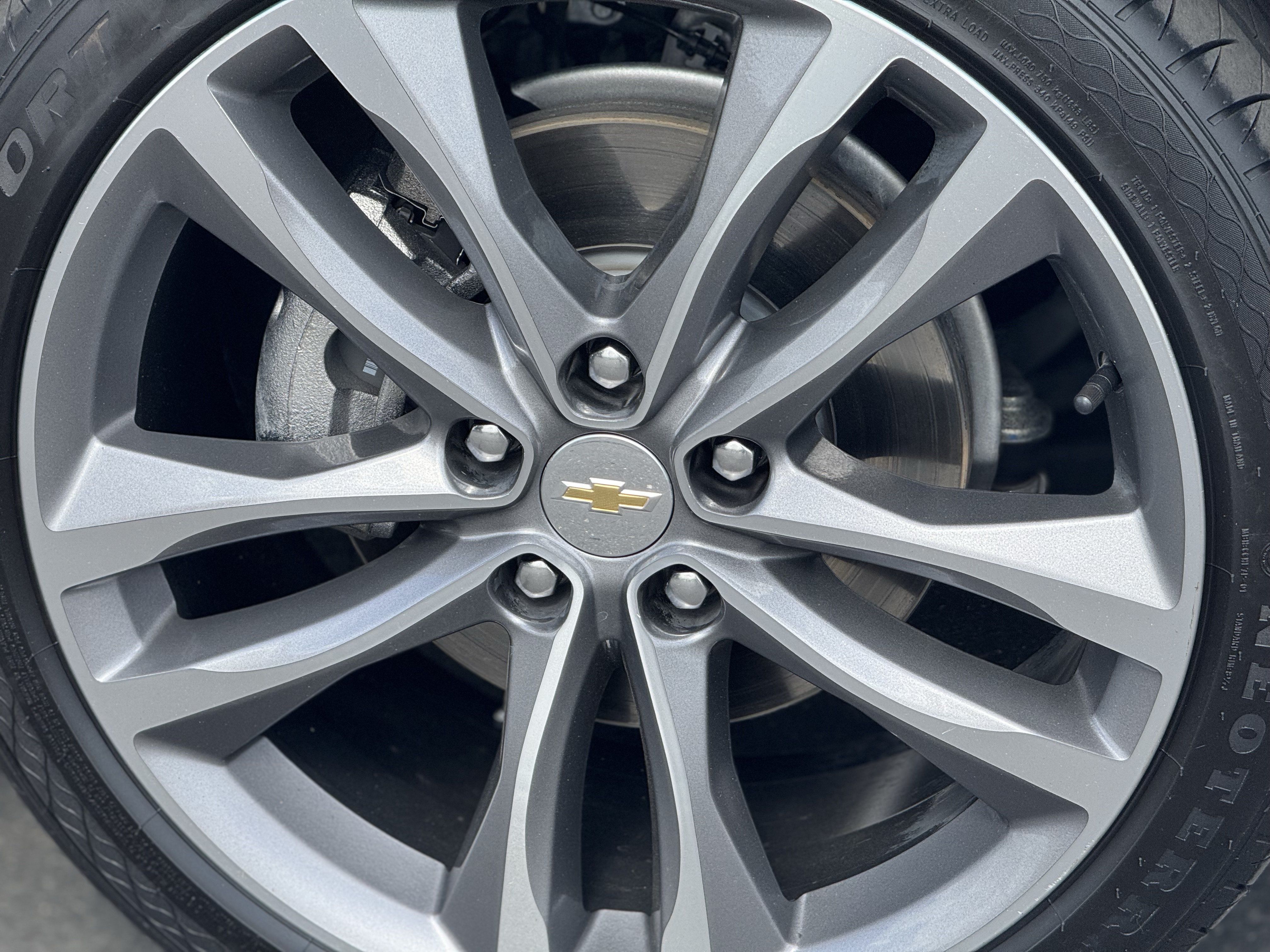 Used 2025 Chevrolet Malibu LT FWD image 8