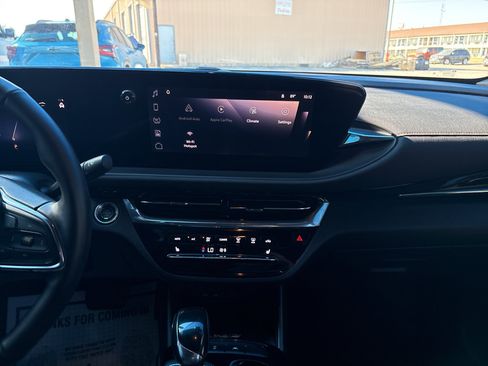 Used 2025 Buick Envista Avenir FWD image 19