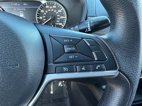 Used 2023 Nissan Altima 2.5 SV image 23