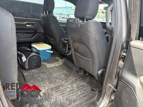 Used 2022 RAM 1500 Big Horn AWD/4WD image 13