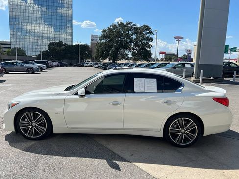 Used 2016 INFINITI Q50 Sport RWD image 4
