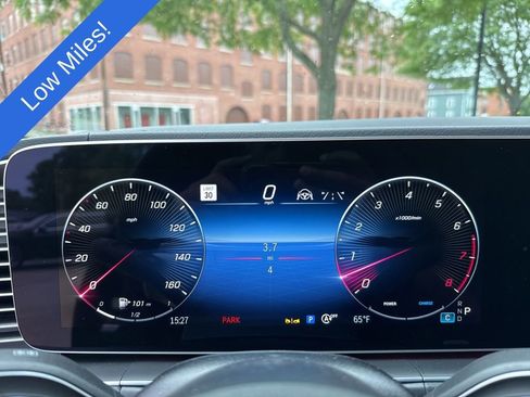 Certified 2025 Mercedes-Benz GLS 450 4MATIC image 9