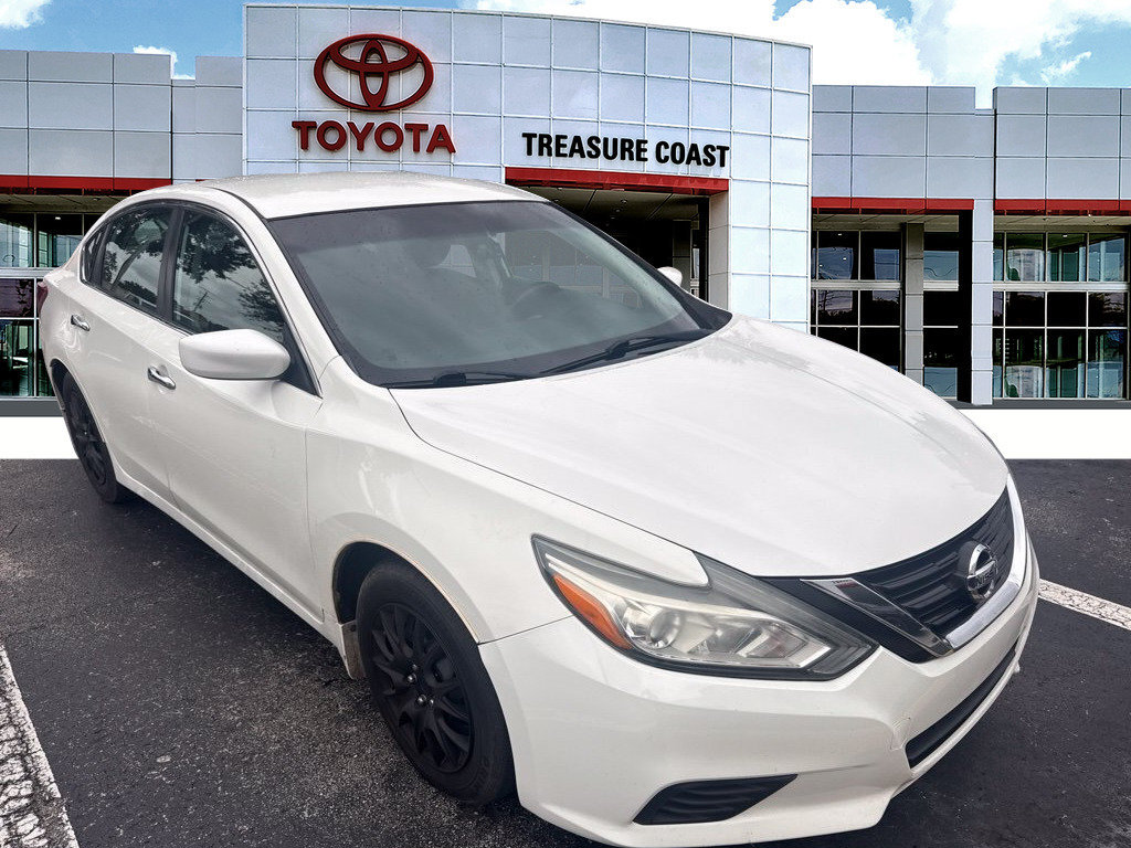Used 2018 Nissan Altima 2.5 S w/ S Convenience Package FWD image 1
