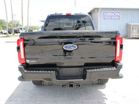 Used 2024 Ford F250 Lariat w/ Lariat Ultimate Package AWD/4WD image 9