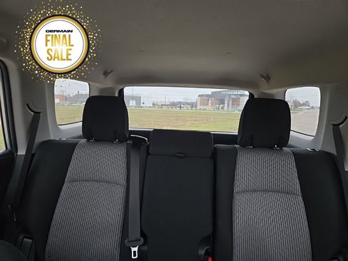 Used 2022 Toyota 4Runner SR5 image 15